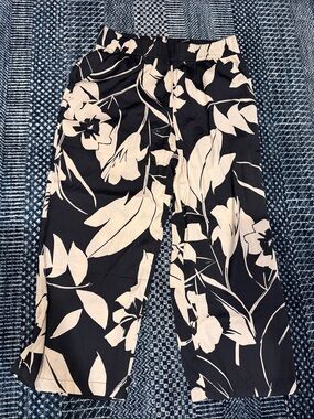 Philosophy Black and Cream Floral Cropped Wide-Leg Pants